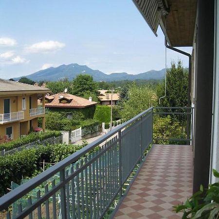 La Casa Dei Pini Bed & Breakfast Malnate Dış mekan fotoğraf