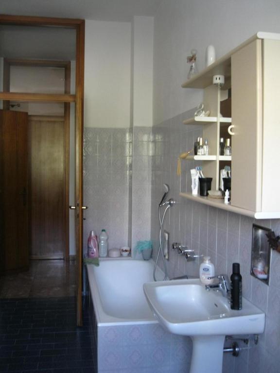 La Casa Dei Pini Bed & Breakfast Malnate Dış mekan fotoğraf